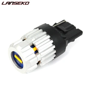 Bagaimana perbandingan lampu LED ukuran kecil dengan lampu CFL?